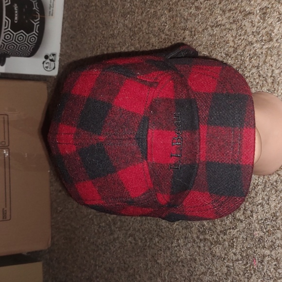 L.L.Bean Red Black Plaid Hadlock Cap Small